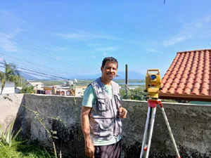 Levantamento Topográfico Planialtimétrico para fins de construção